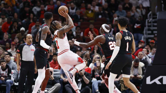  Chicago Bulls forward DeMar DeRozan (11) shoots against the Portland Trail Blazers during the second half at United Center. 